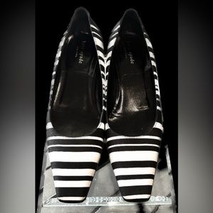 Vintage KATE SPADE Black and White Striped Flats